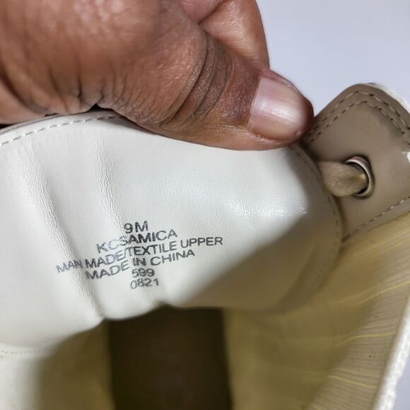 Calvin Klein Samica Lace-Up Quilted Lug Sole Combat Booties Ivory 9M MSRP $189 - Picture 7 of 9